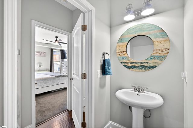 218 Willowgreen Way, Greer, SC 29651