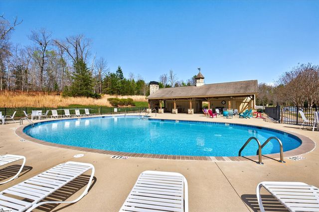 218 Willowgreen Way, Greer, SC 29651