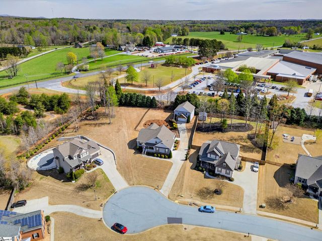 218 Willowgreen Way, Greer, SC 29651