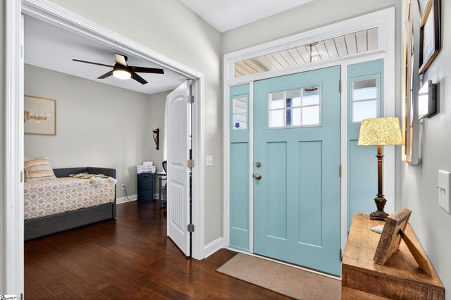 218 Willowgreen Way, Greer, SC 29651