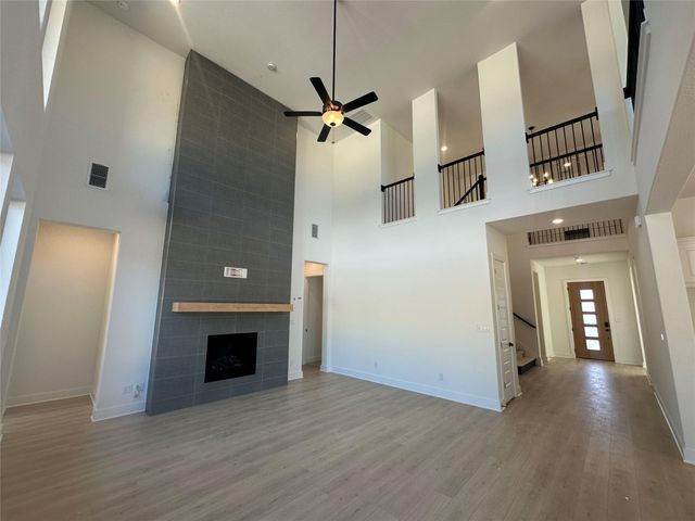 1529 Jolie Rose BND, Leander, TX 78641