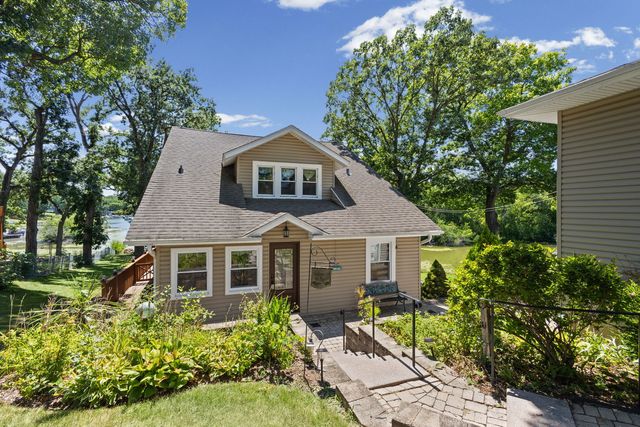 24941 W Forest Drive, Lake Villa, IL 60046