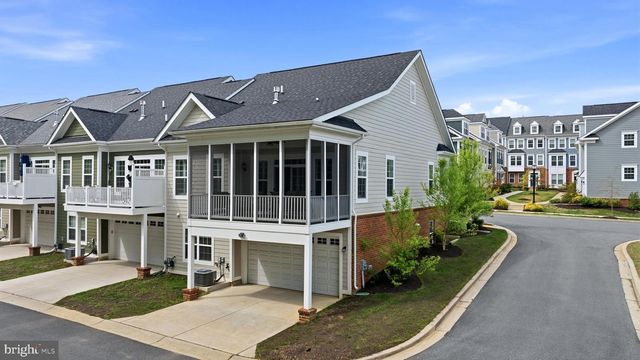 50 JOCKEY DR, La Plata, MD 20646