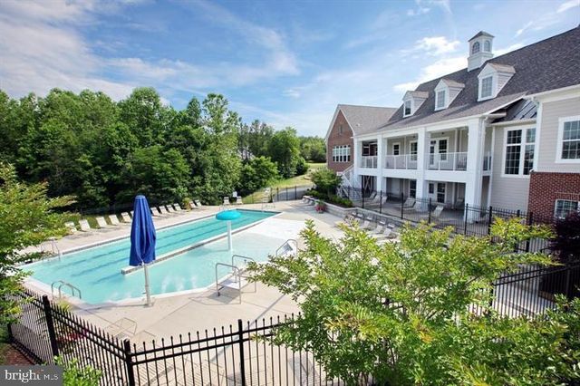 50 JOCKEY DR, La Plata, MD 20646