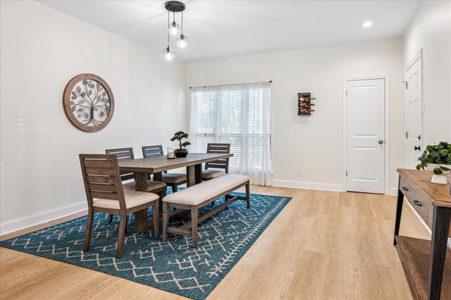 10747 Park Village Place B, Dallas, TX 75230