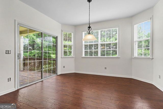 6195 Park Leaf Walk, Buford, GA 30518