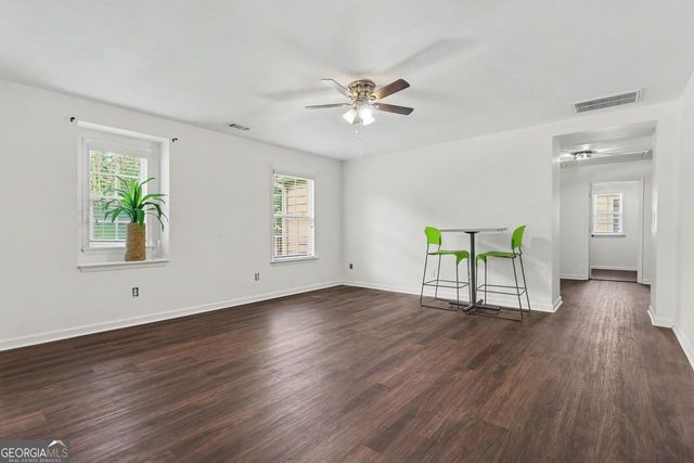6195 Park Leaf Walk, Buford, GA 30518