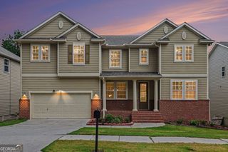 6195 Park Leaf Walk, Buford, GA 30518