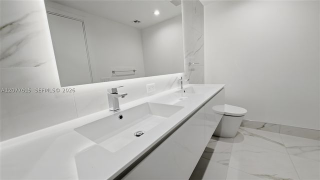 1170 E Hallandale Beach Blvd 1102, Hallandale Beach, FL 33009