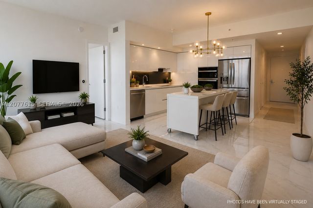1170 E Hallandale Beach Blvd 1102, Hallandale Beach, FL 33009