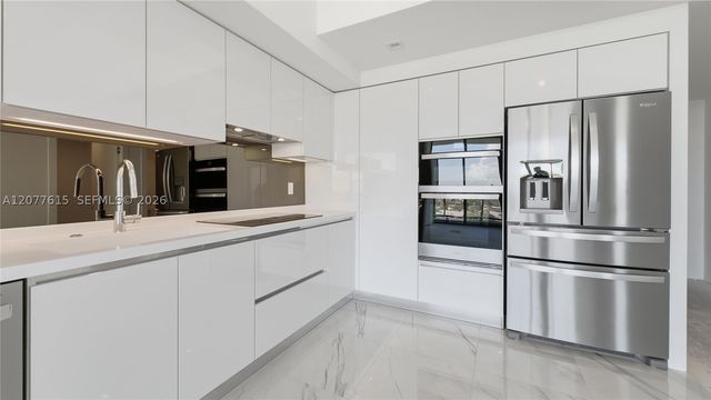 1170 E Hallandale Beach Blvd 1102, Hallandale Beach, FL 33009