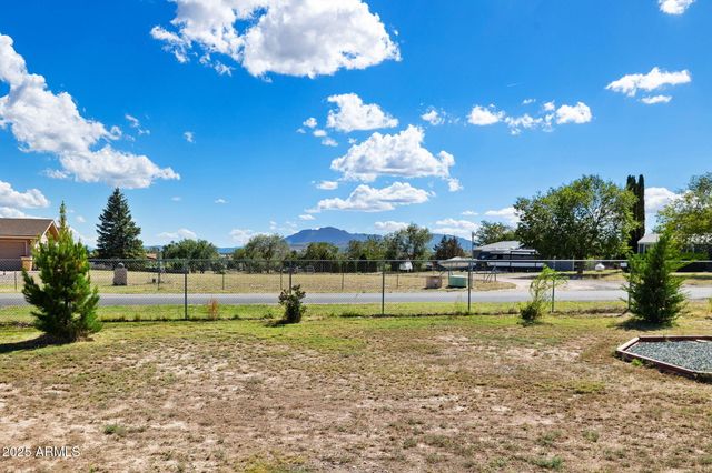 2725 N Sioux Drive, Chino Valley, AZ 86323