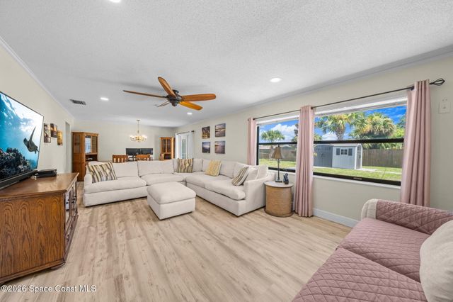 85 Catalina Isle Drive, Merritt Island, FL 32953