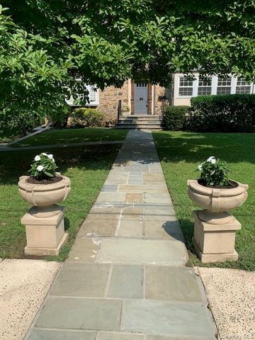 81 Woodlawn Avenue, New Rochelle, NY 10804