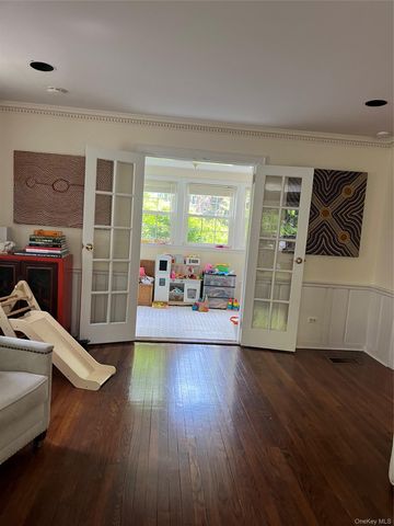 81 Woodlawn Avenue, New Rochelle, NY 10804