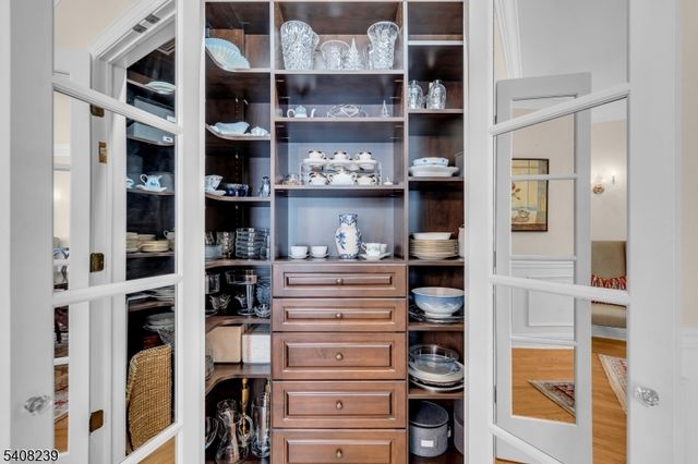 51 Rolling Hill Drive, Chatham Twp., NJ 07928