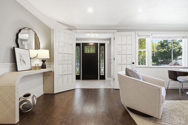34 Drinkwater Ave, Braintree, MA 02184