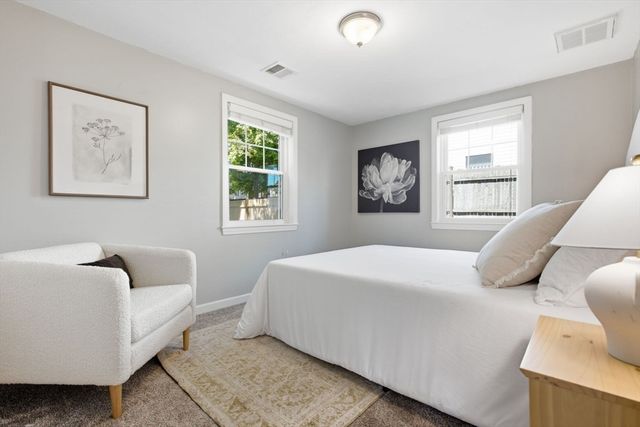 34 Drinkwater Ave, Braintree, MA 02184