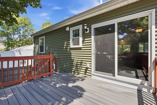 34 Drinkwater Ave, Braintree, MA 02184