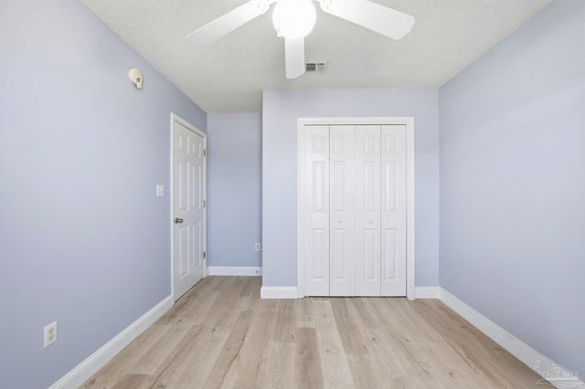 1939 Melissa Oaks Dr, Gulf Breeze, FL 32563