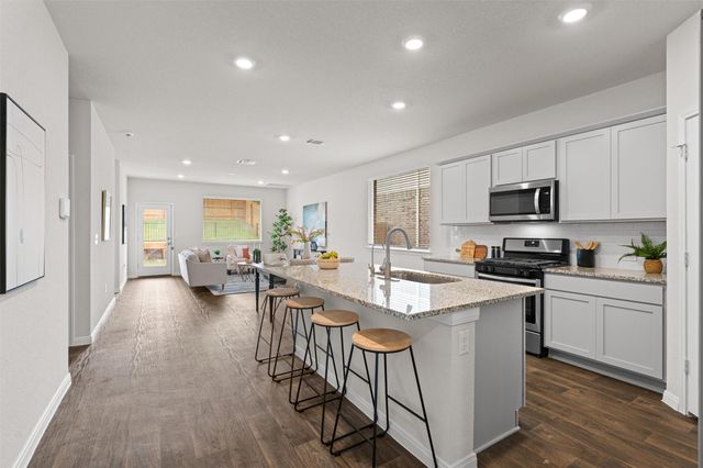 228 Brooklyn DR, Georgetown, TX 78626