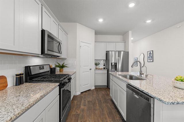 228 Brooklyn DR, Georgetown, TX 78626