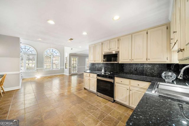 931 New Bedford Drive, Marietta, GA 30068
