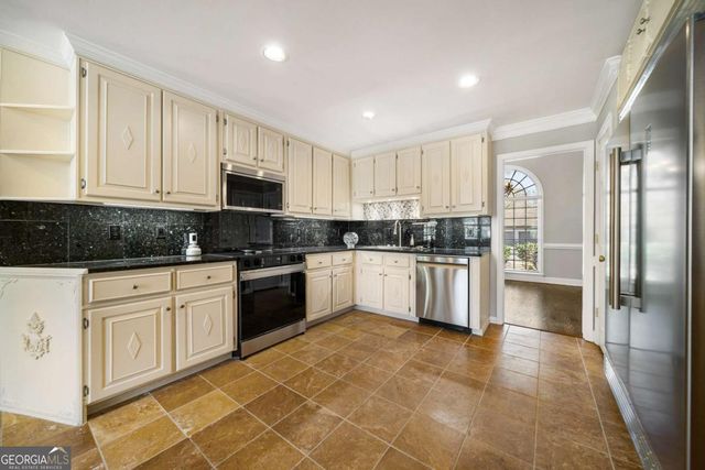931 New Bedford Drive, Marietta, GA 30068