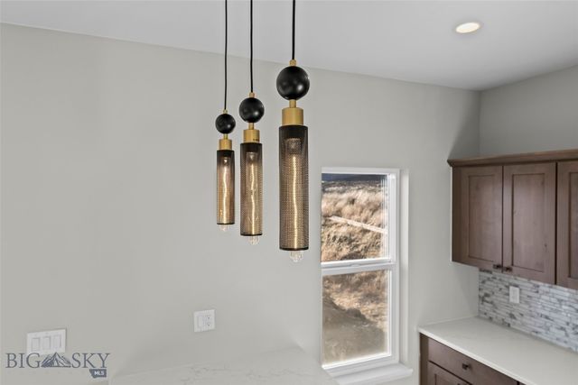 605 N L Street, Livingston, MT 59047