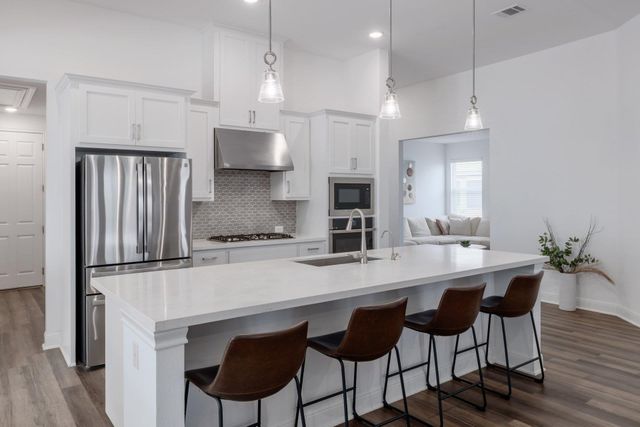 5705 Navajo Draw LN, Austin, TX 78738