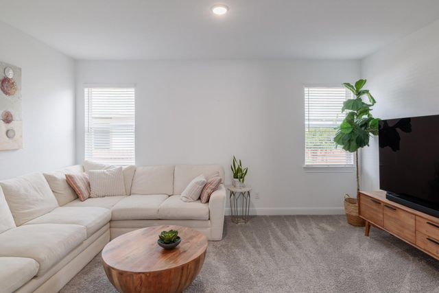 5705 Navajo Draw LN, Austin, TX 78738
