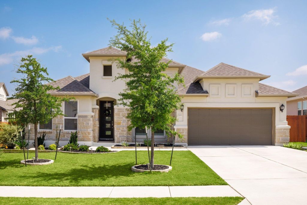 5705 Navajo Draw LN, Austin, TX 78738