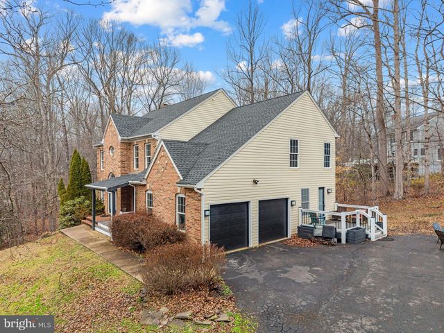 6658 FOX DEN RD, Manassas, VA 20112