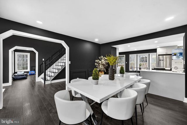 6658 FOX DEN RD, Manassas, VA 20112