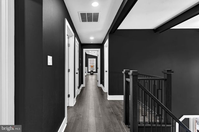 6658 FOX DEN RD, Manassas, VA 20112