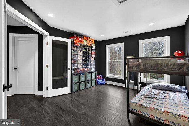 6658 FOX DEN RD, Manassas, VA 20112