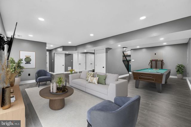 6658 FOX DEN RD, Manassas, VA 20112