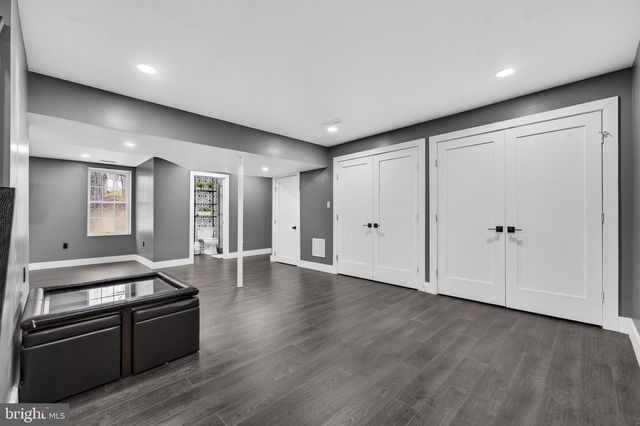 6658 FOX DEN RD, Manassas, VA 20112