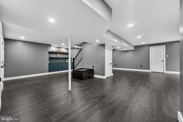 6658 FOX DEN RD, Manassas, VA 20112