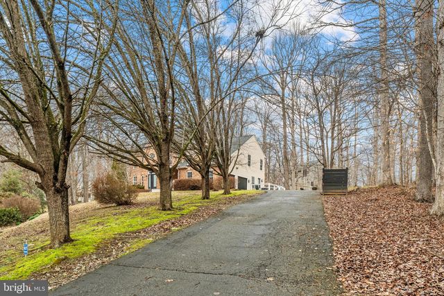 6658 FOX DEN RD, Manassas, VA 20112