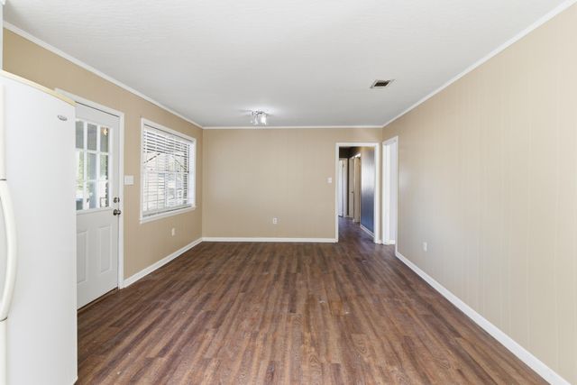 1401 S 26th St., Hattiesburg, MS 39402