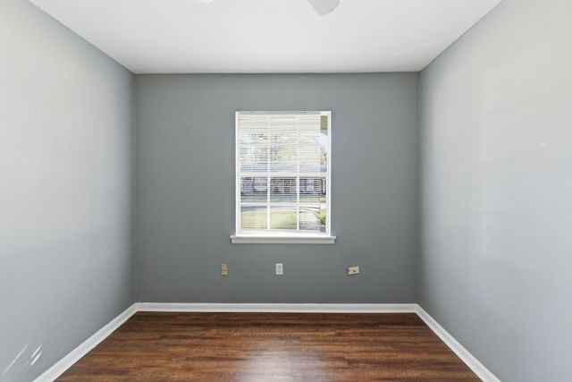 1401 S 26th St., Hattiesburg, MS 39402