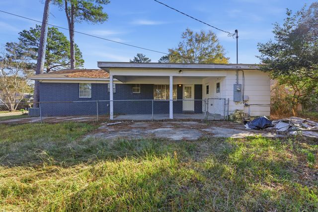 1401 S 26th St., Hattiesburg, MS 39402