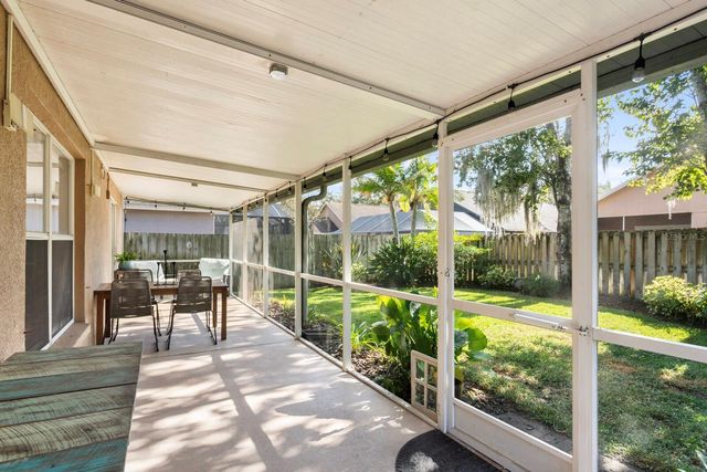 10429 SPRINGROSE DRIVE, Tampa, FL 33626