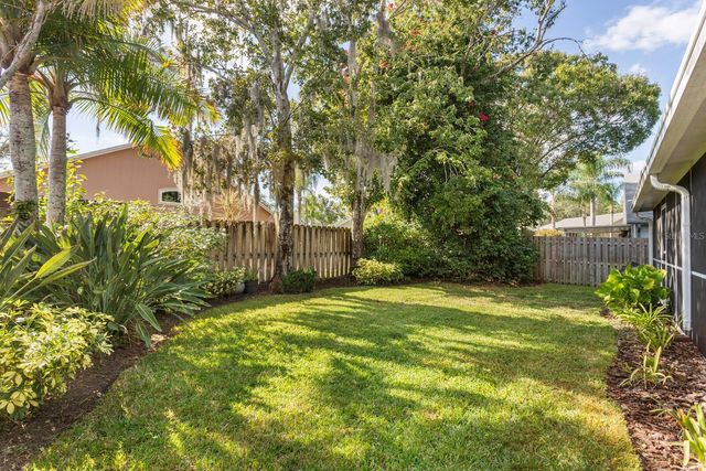 10429 SPRINGROSE DRIVE, Tampa, FL 33626