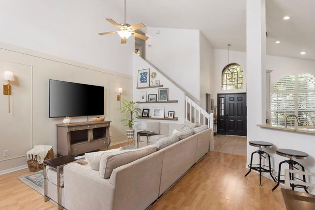 10429 SPRINGROSE DRIVE, Tampa, FL 33626