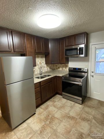 1505 N 62nd Ave, Pensacola, FL 32506