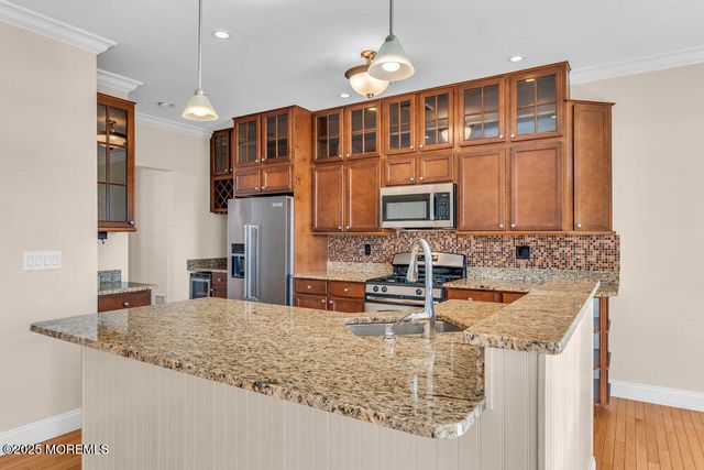 602 Park Avenue, Middletown, NJ 07758