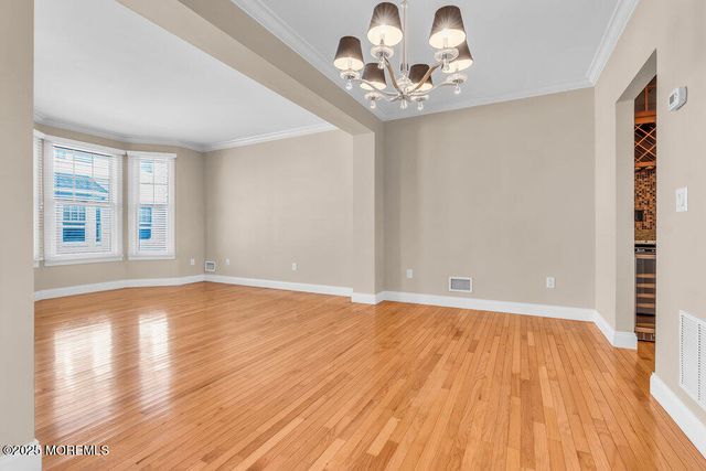 602 Park Avenue, Middletown, NJ 07758