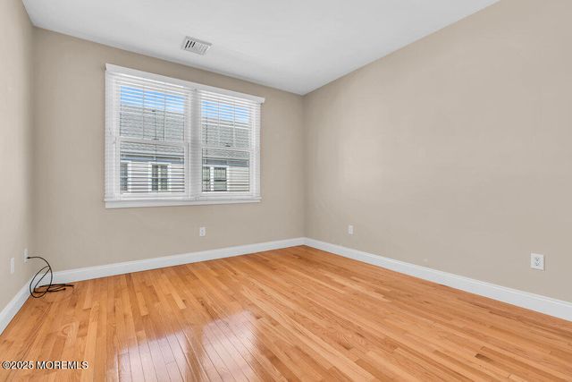 602 Park Avenue, Middletown, NJ 07758